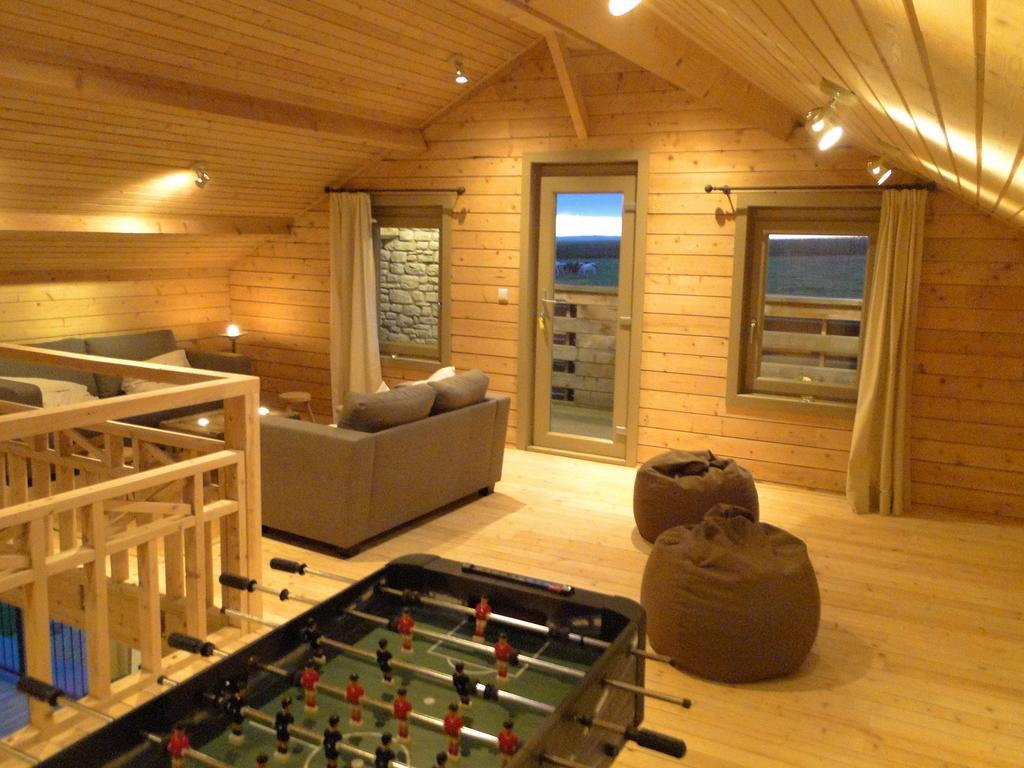 Holiday Home A Pas De Loup ラ・ロシュ・アン・アルデンヌ エクステリア 写真